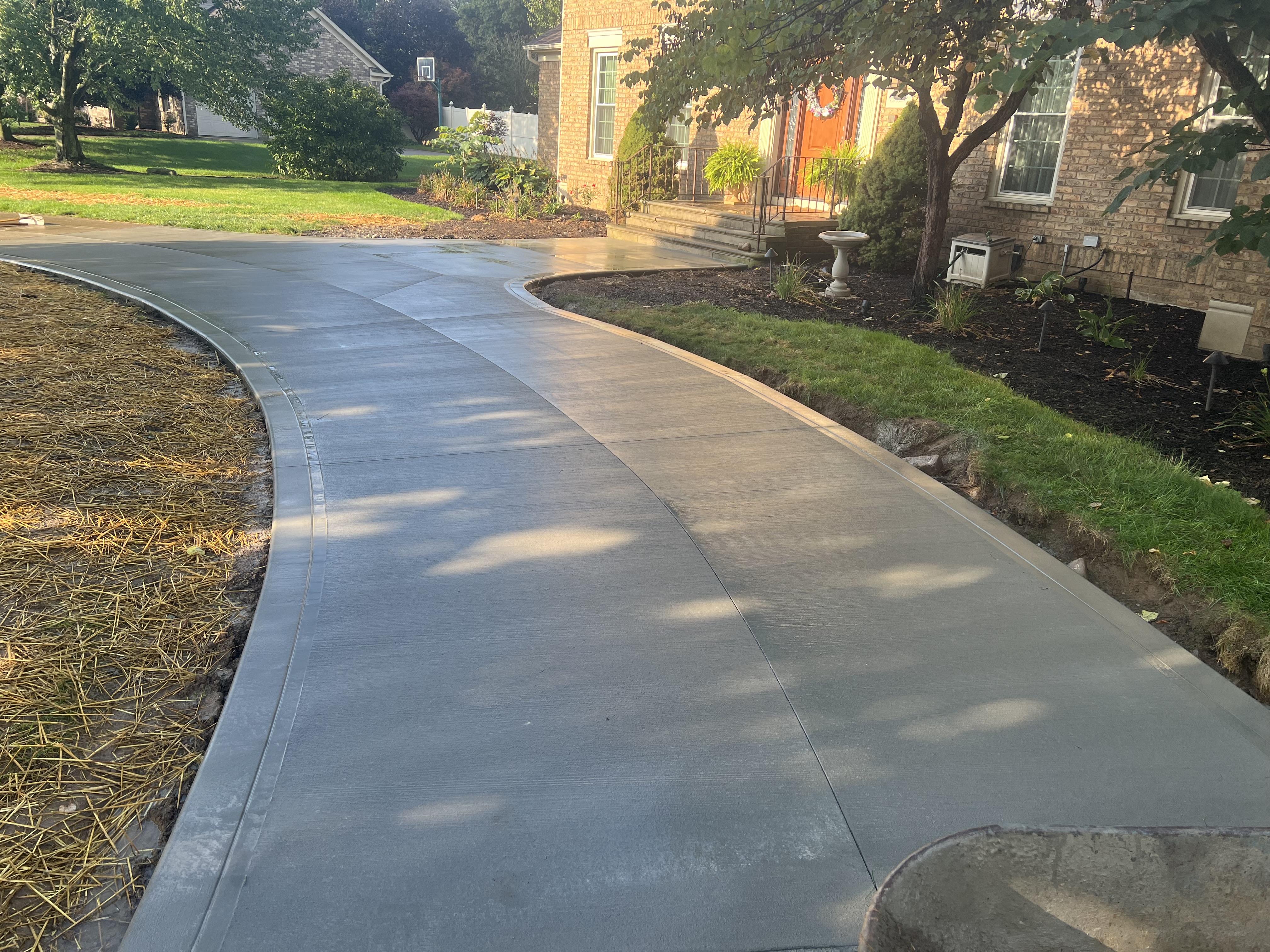 Driveway turn around and drop off